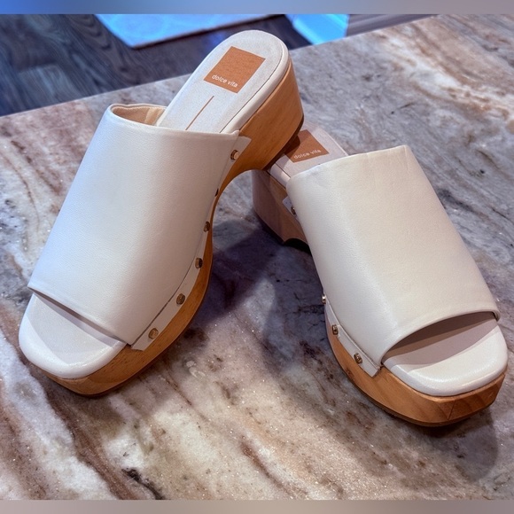 Women’s DOLCE VITA Dorado white leather wooden clog sandals- Size 7.5 - Picture 2 of 10